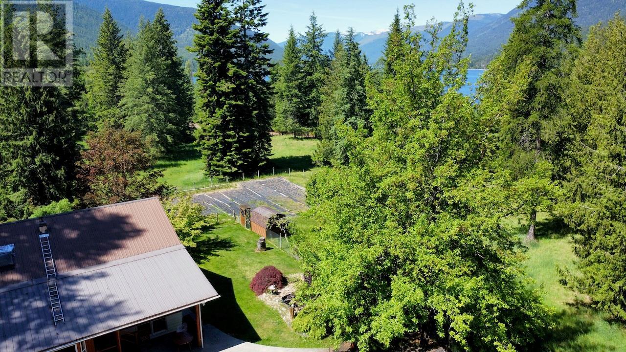 7047 Harrop-Procter Road, Harrop