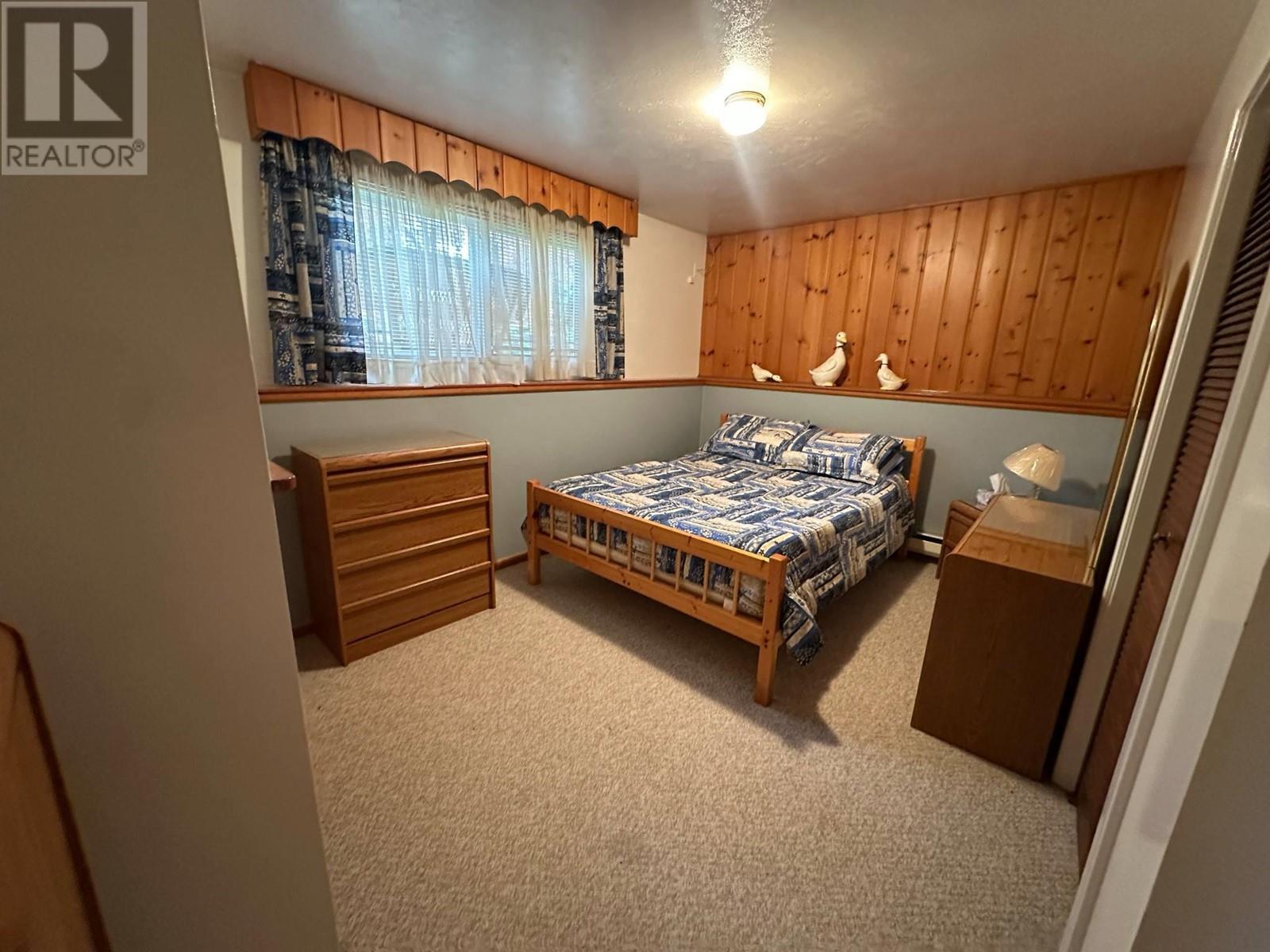 7047 Harrop-Procter Road, Harrop