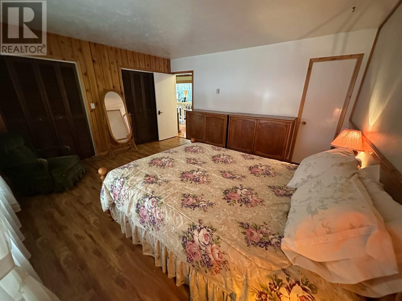 7047 Harrop-Procter Road, Harrop