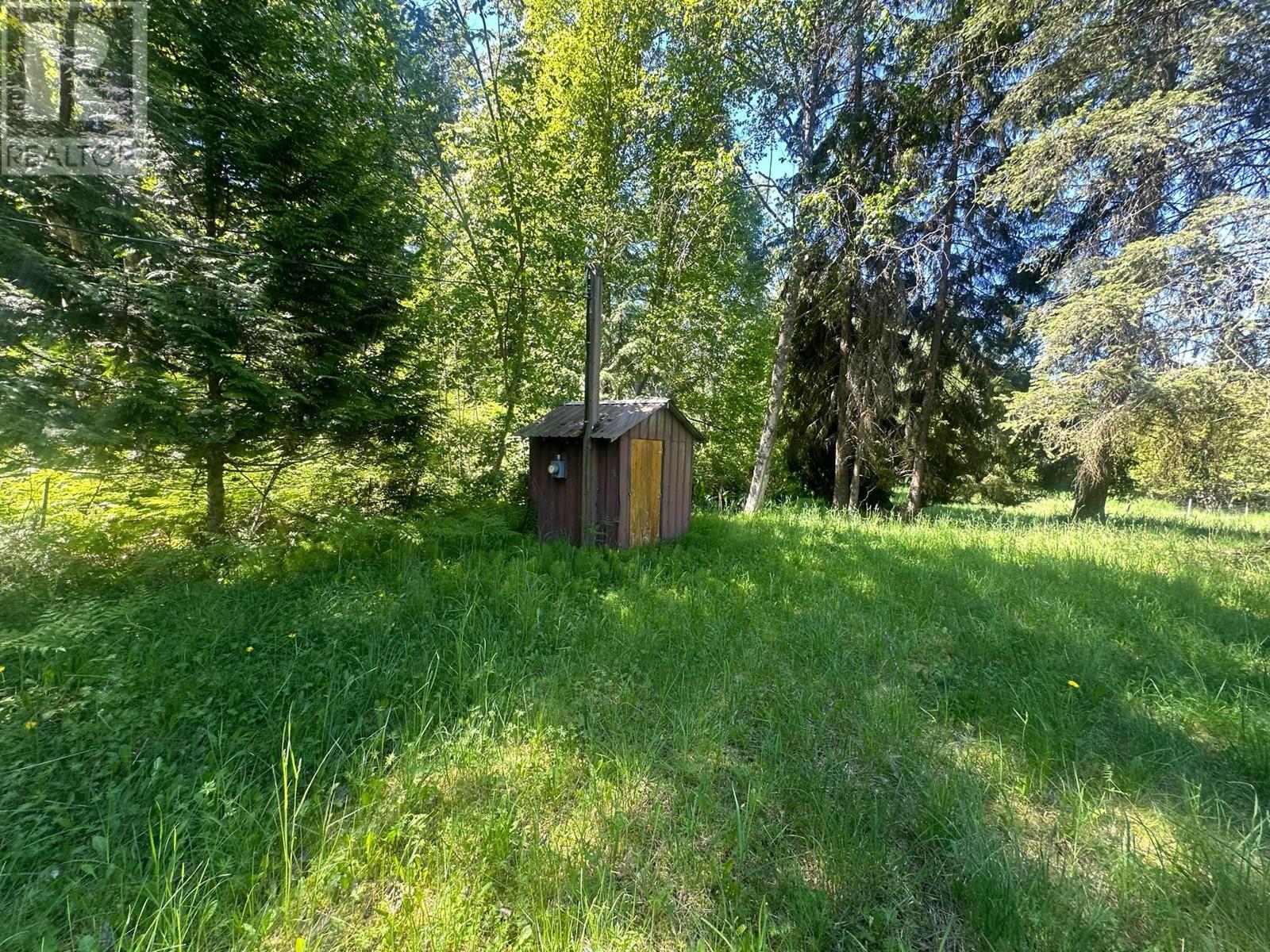 7047 Harrop-Procter Road, Harrop
