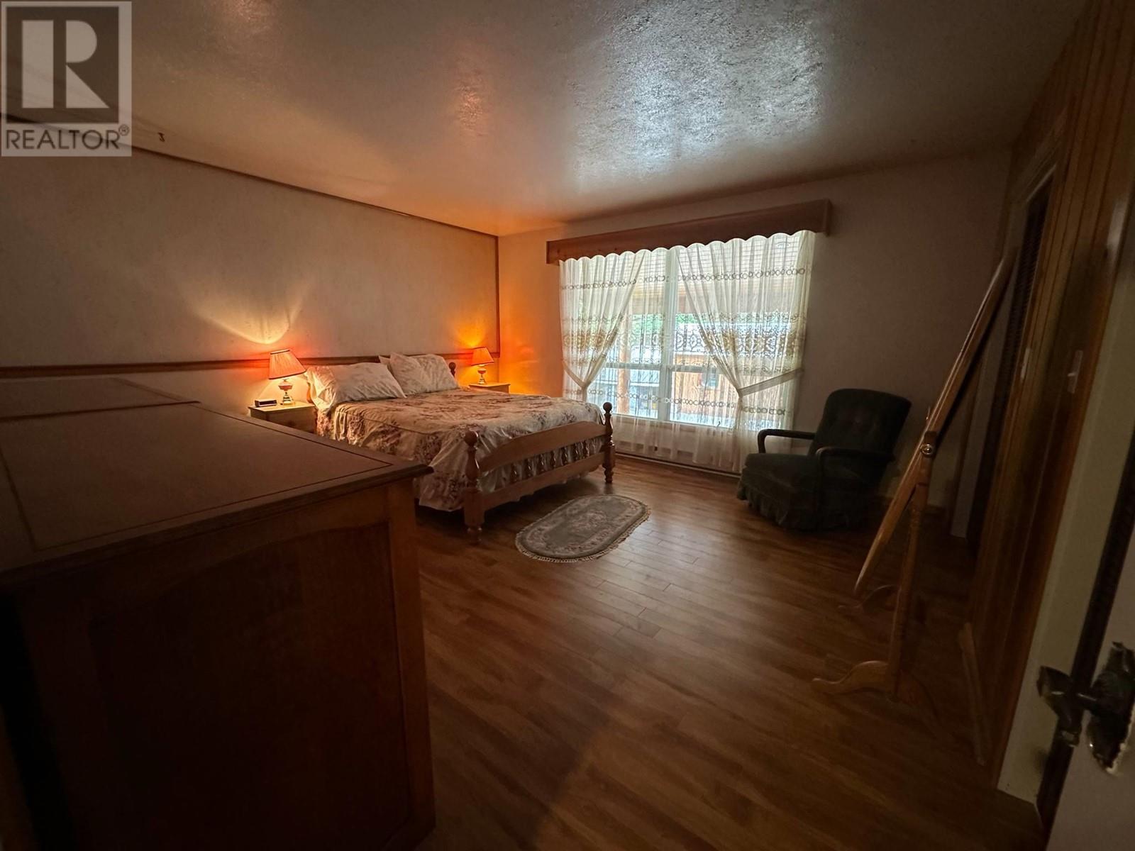 7047 Harrop-Procter Road, Harrop