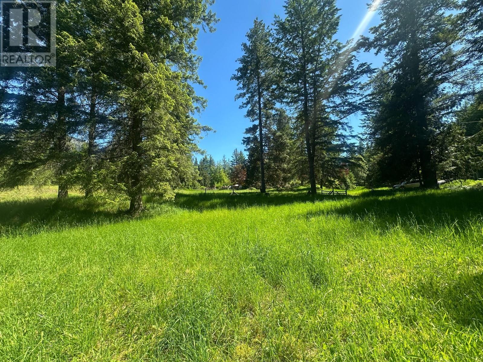 7047 Harrop-Procter Road, Harrop