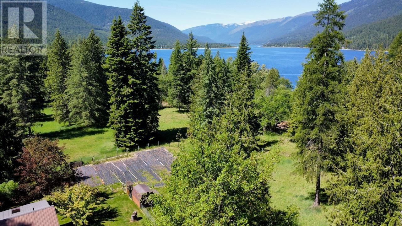 7047 Harrop-Procter Road, Harrop