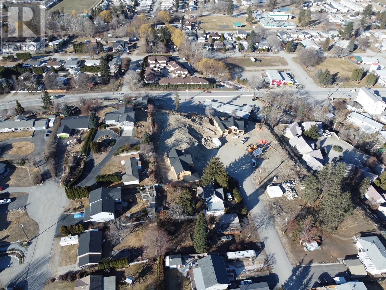  4845 Bassett Avenue, Okanagan Falls