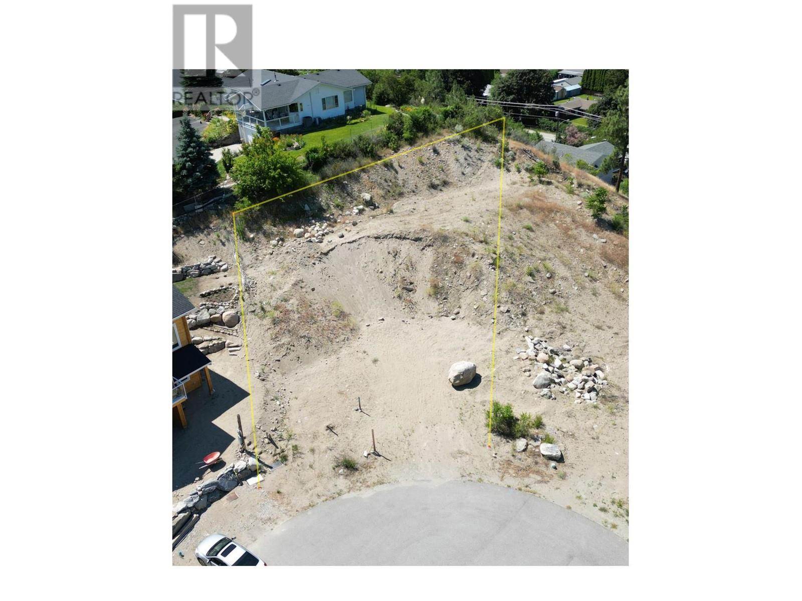  4845 Bassett Avenue, Okanagan Falls