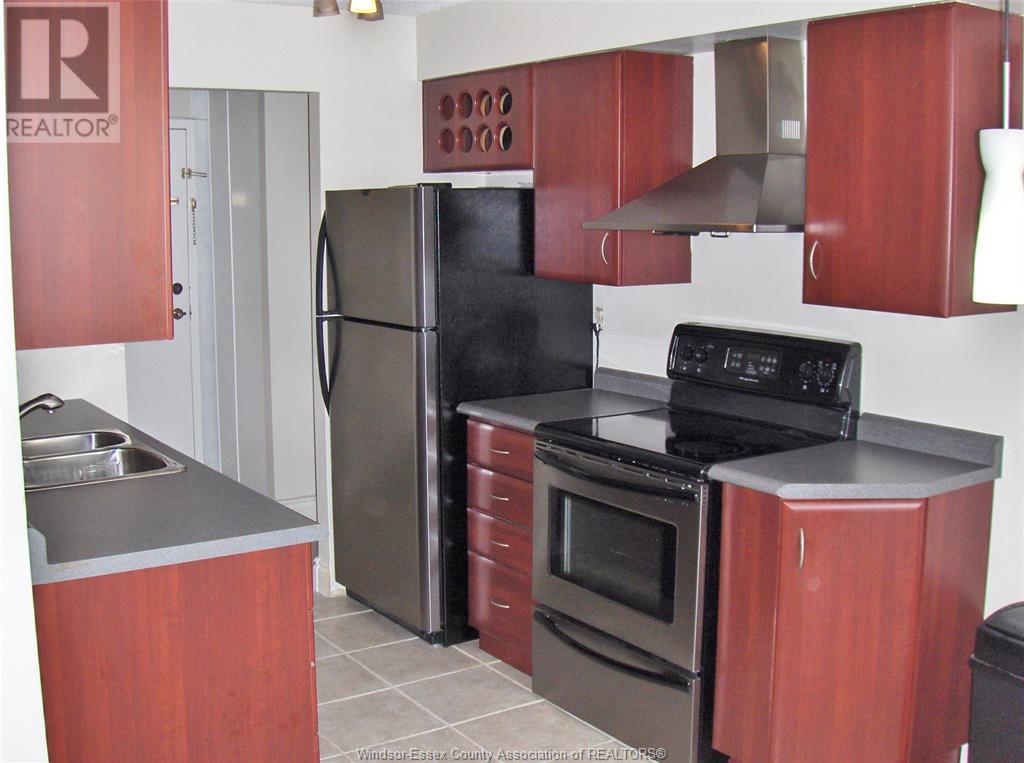 Photo 12 of 150 Park West Unit 708, Windsor ON