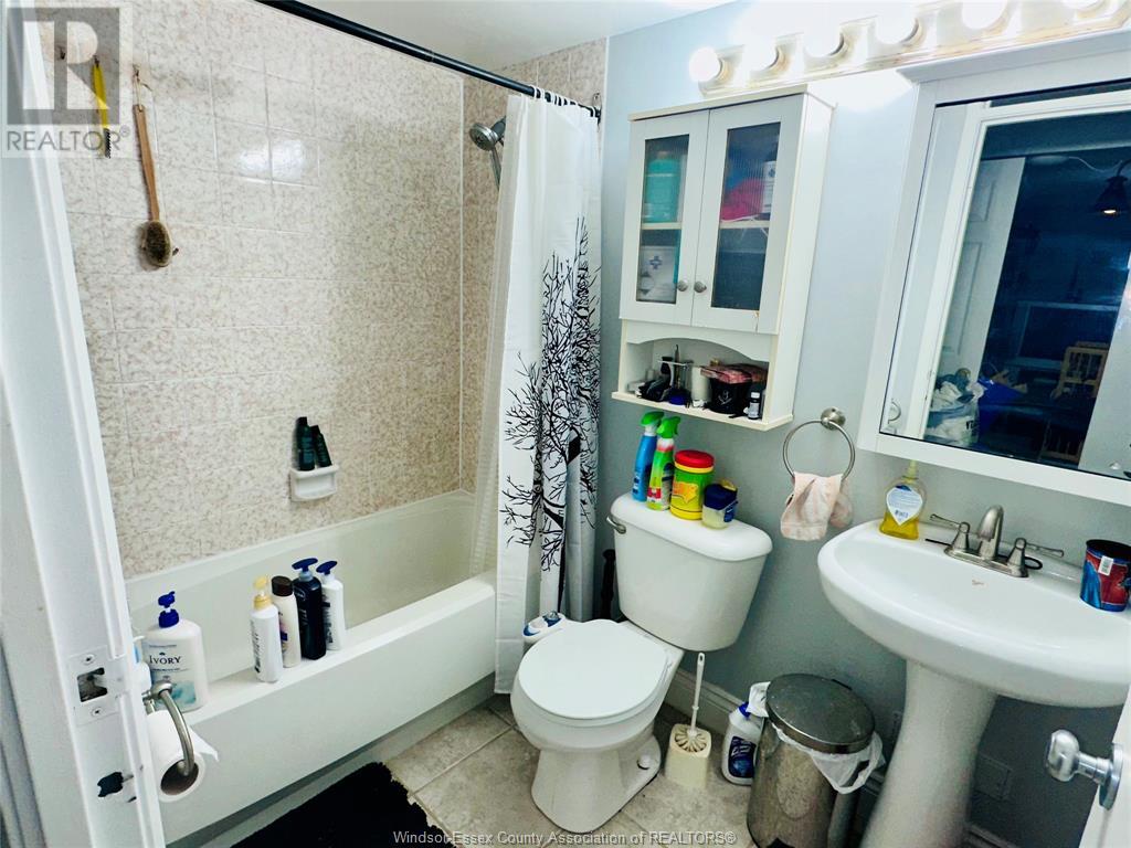 Photo 17 of 150 Park West Unit 708, Windsor ON