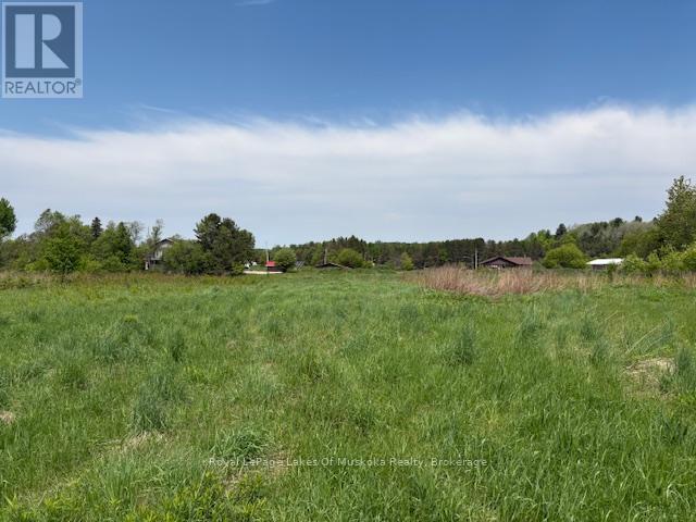 Photo 15 of 351 Ravenscliffe Road, Huntsville ON