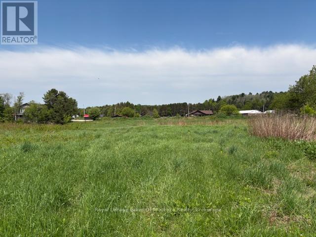Photo 19 of 351 Ravenscliffe Road, Huntsville ON