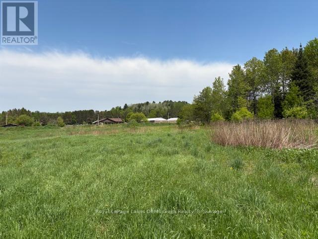 Photo 20 of 351 Ravenscliffe Road, Huntsville ON