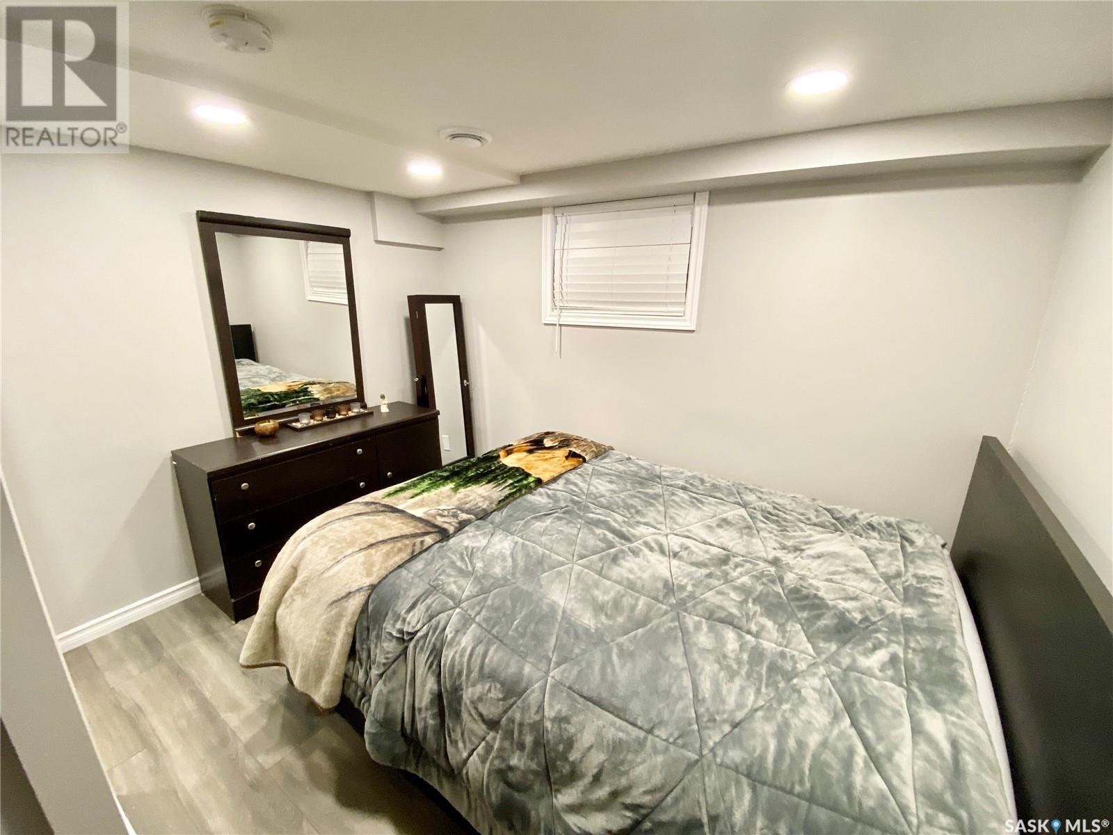Single Family House Bungalow for Sale in  ROYAL STREET Regina 