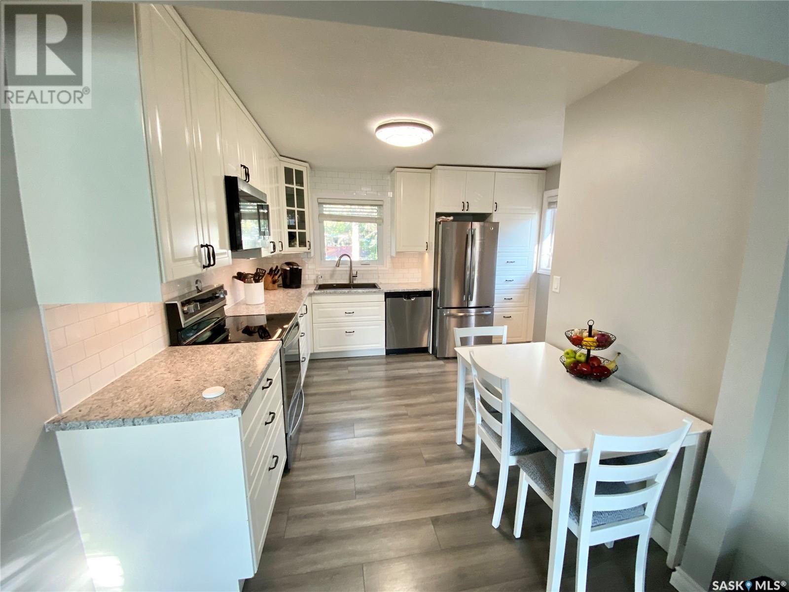 Single Family House Bungalow for Sale in  ROYAL STREET Regina 
