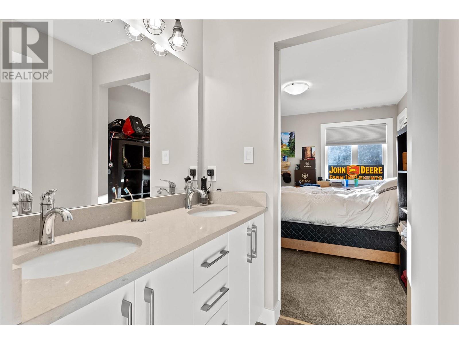 6560 FAWNHILL Road, Kamloops