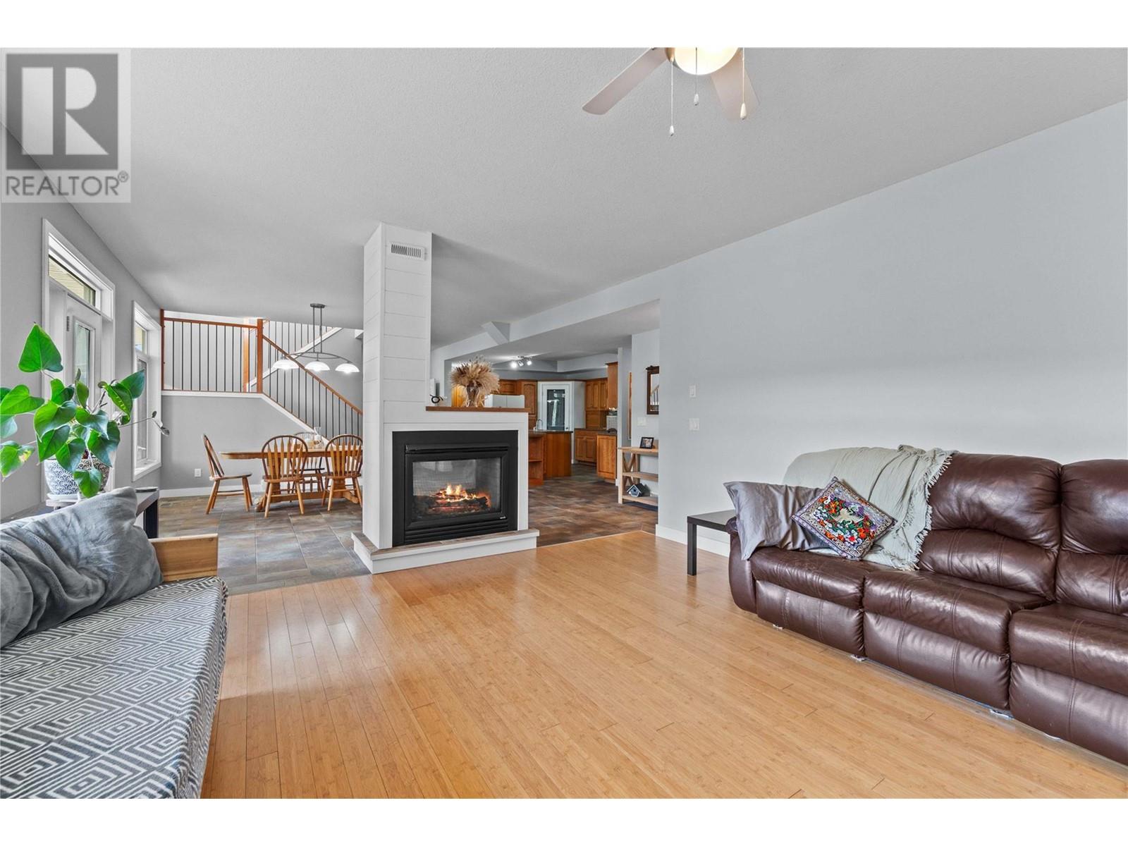 2524 Blind Bay Road, Blind Bay