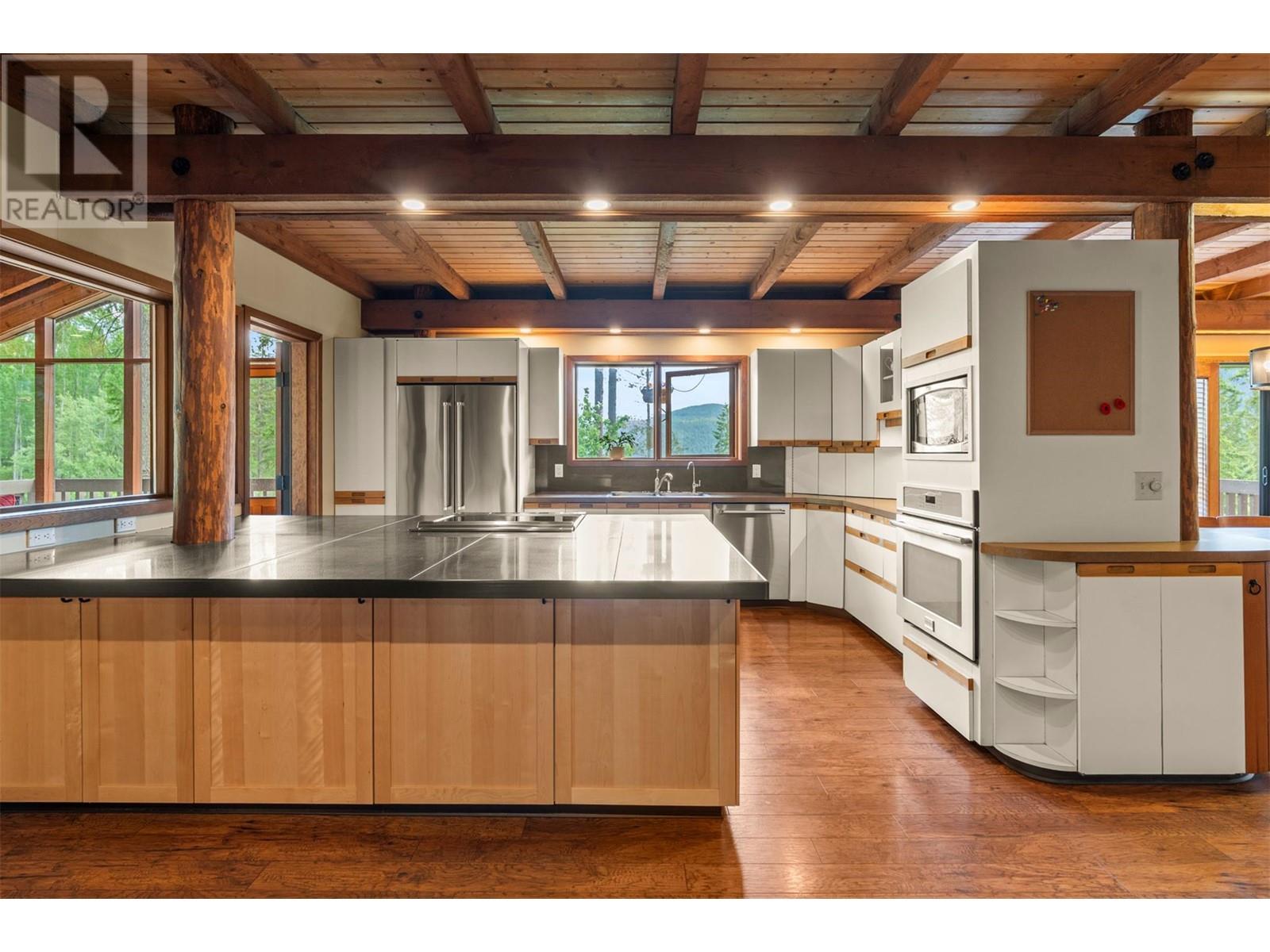 1099 Enderby Mabel Lake Road, Enderby