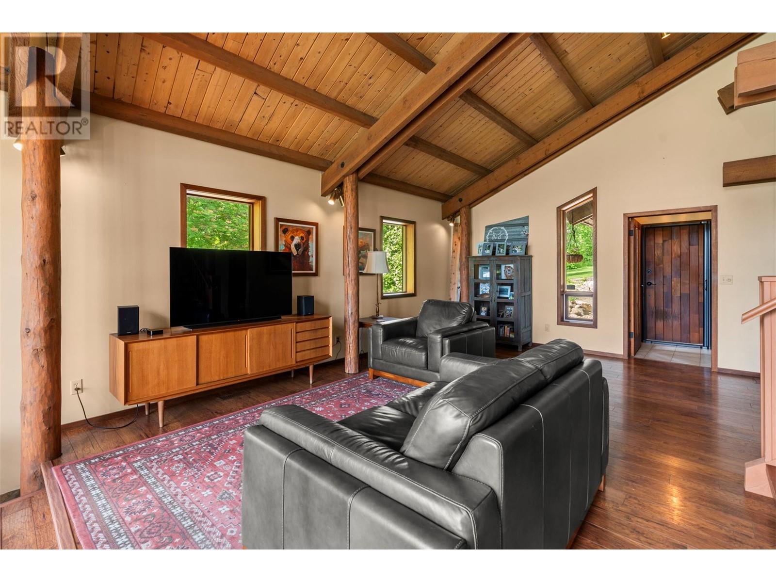 1099 Enderby Mabel Lake Road, Enderby