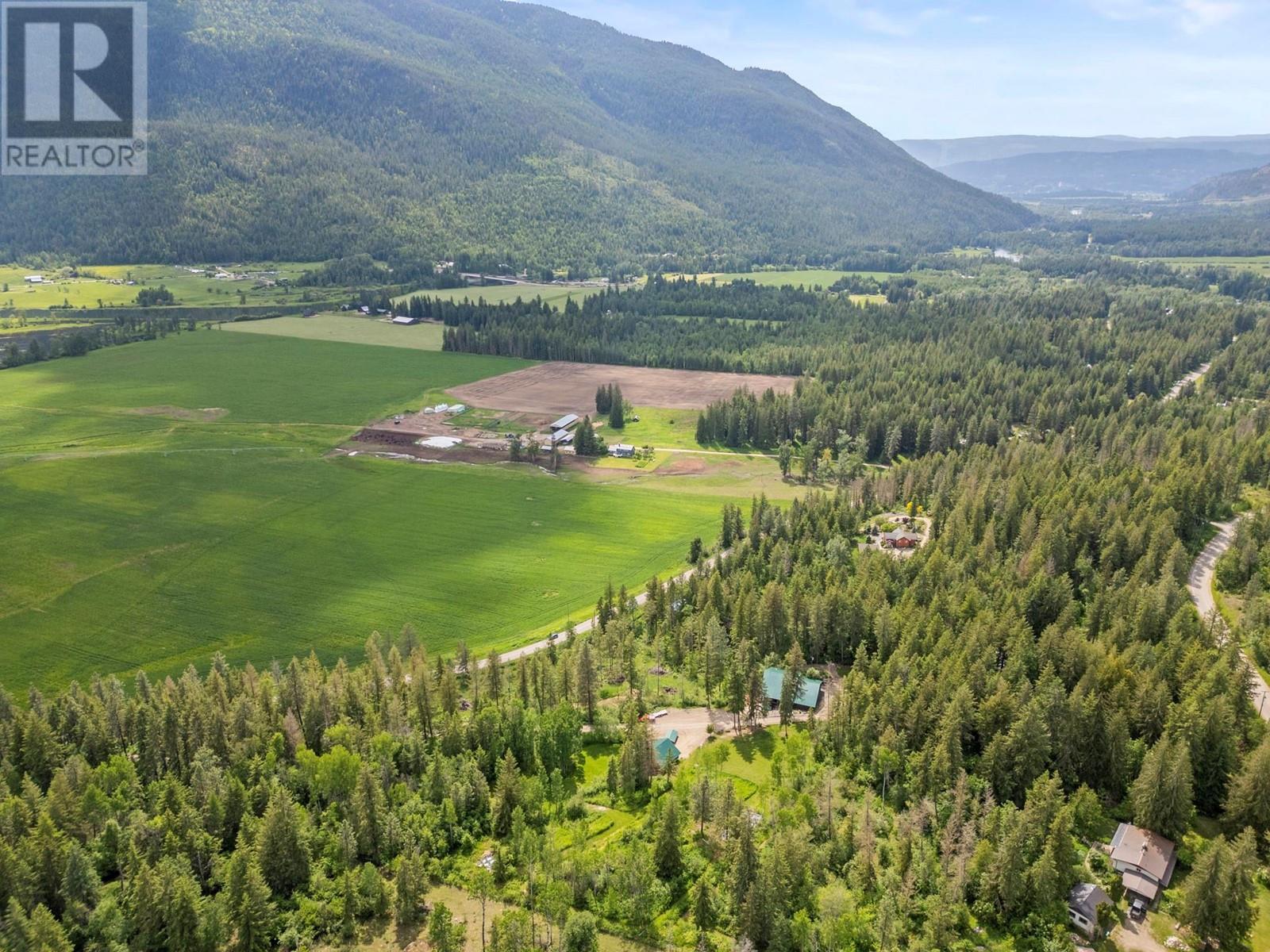 1099 Enderby Mabel Lake Road, Enderby