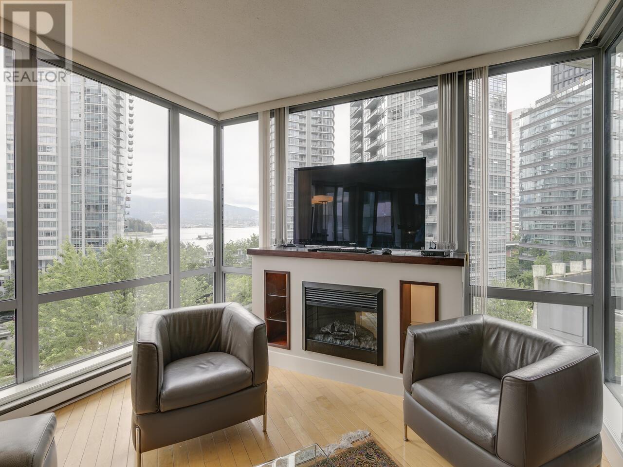 Photo 4 of 601 1228 W Hastings Street, Vancouver BC