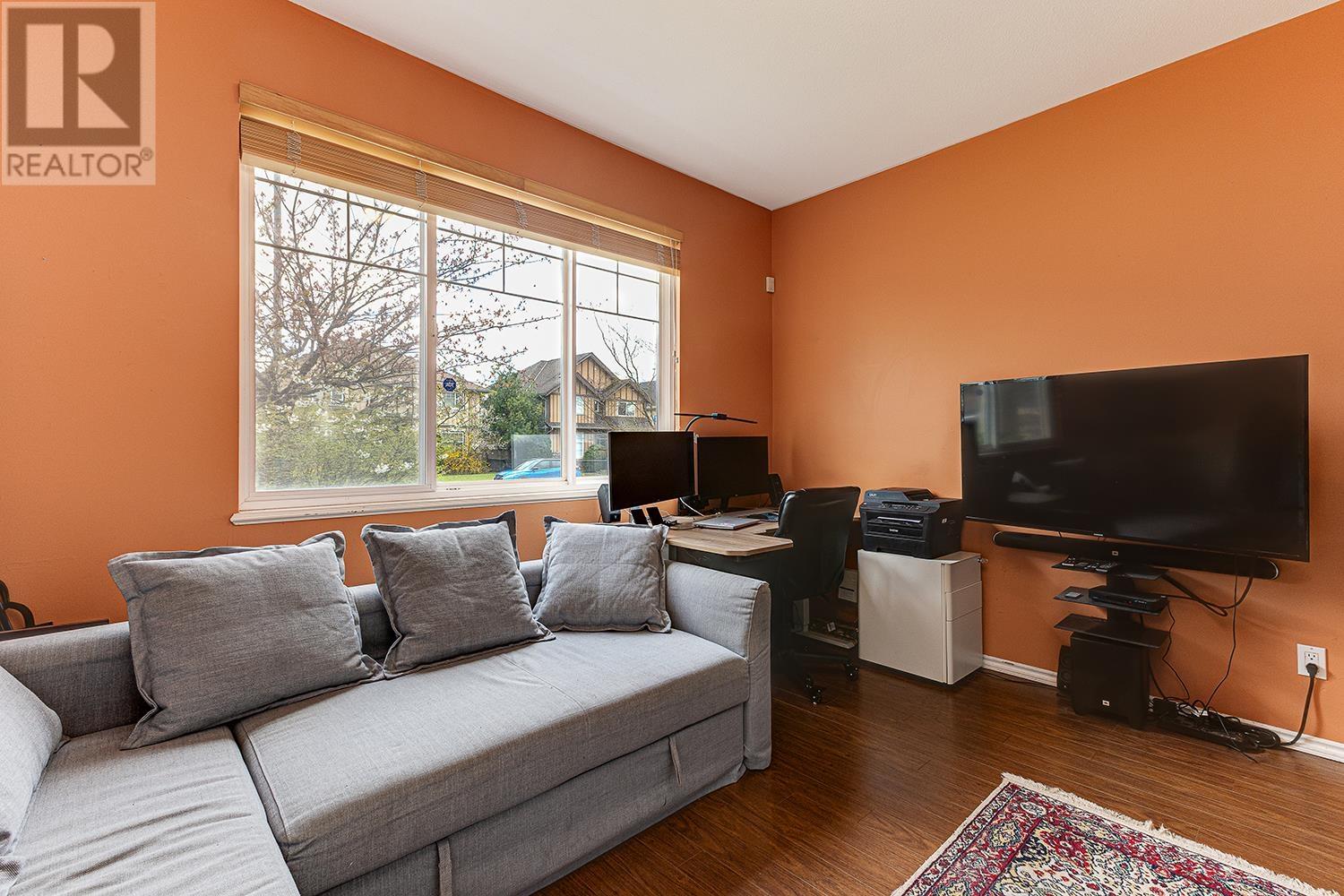 1077 RIVERSIDE DRIVE, Port Coquitlam real estate listing R3009218
