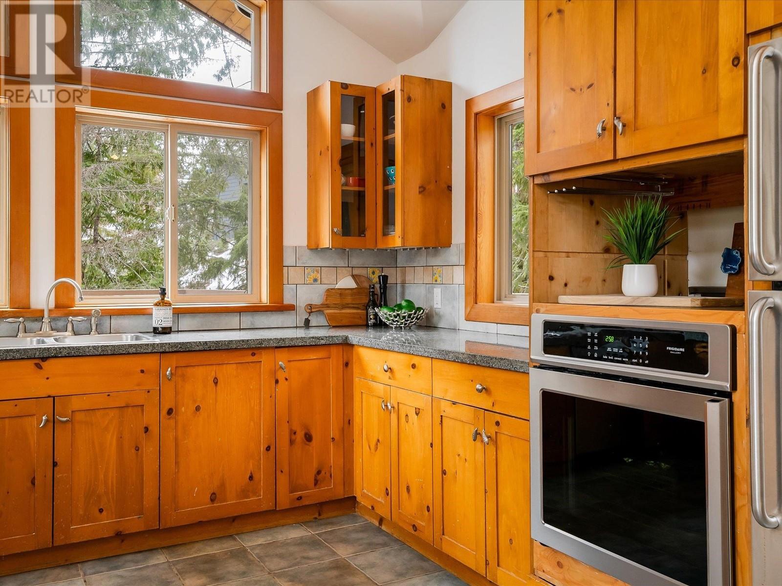 8349 NEEDLES DRIVE, Whistler