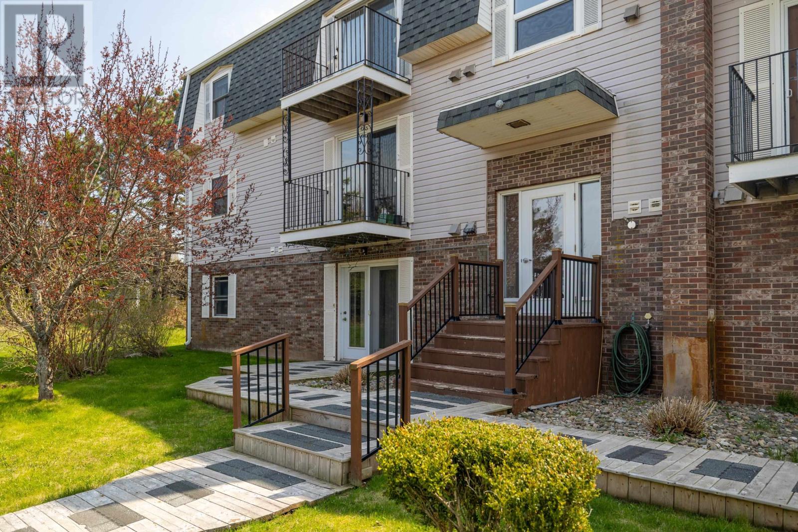 Photo 9 of 10 152 Maypoint Road, Charlottetown PE