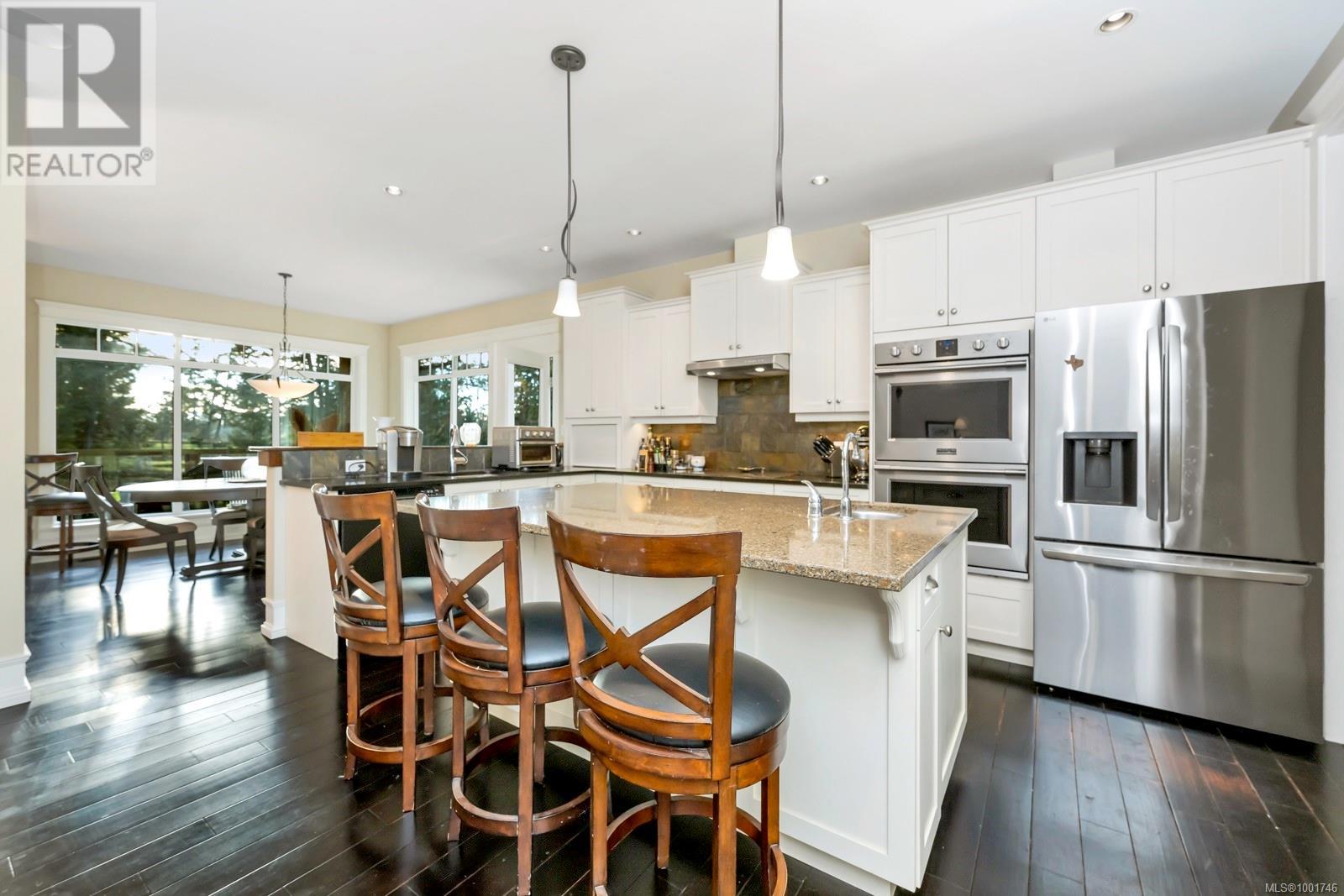 Photo 16 of 7338 Walton Mountain Rd, Duncan BC