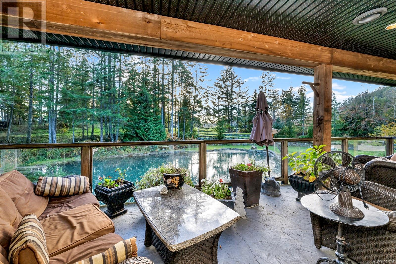 Photo 9 of 7338 Walton Mountain Rd, Duncan BC