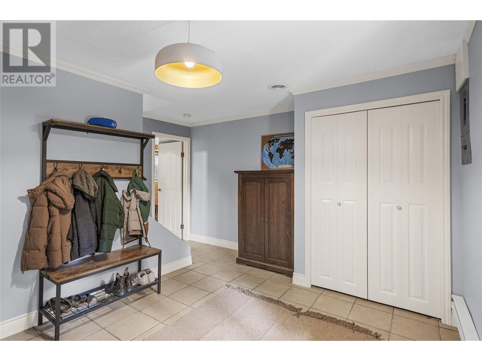1640 Galt Crescent, Revelstoke