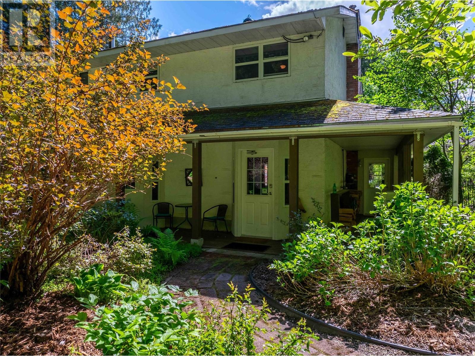 1640 Galt Crescent, Revelstoke