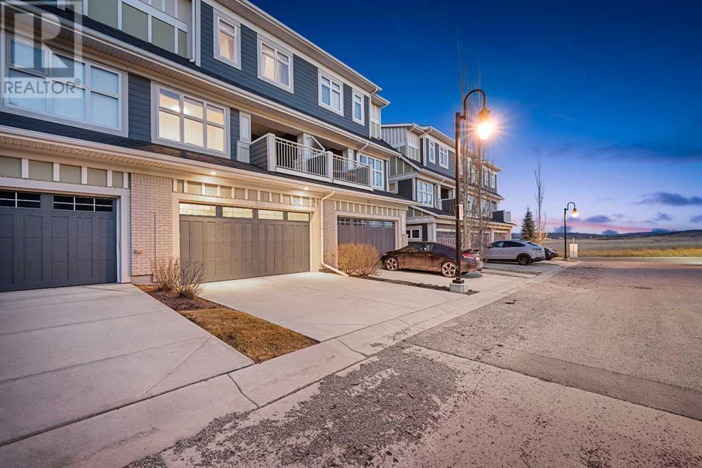 Single Family House for Sale in  Silverado Plains Park SW Silverado Calgary 