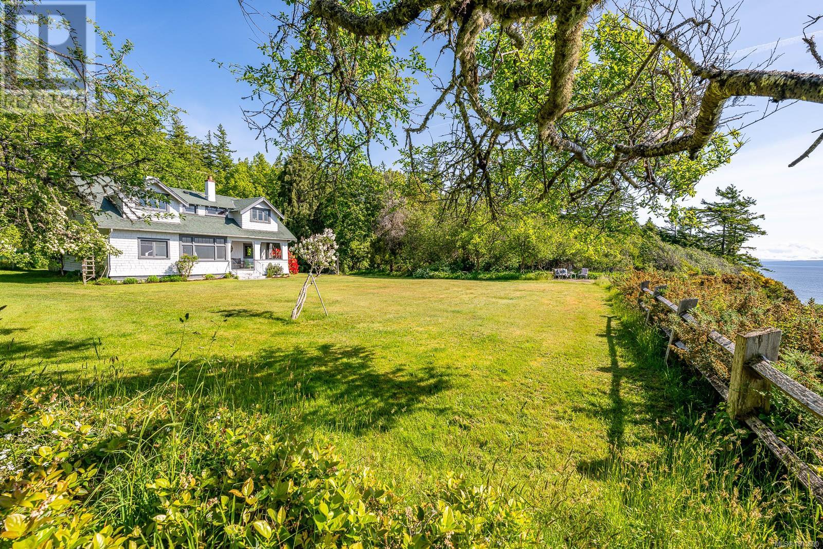 965 Balmoral Rd, Comox