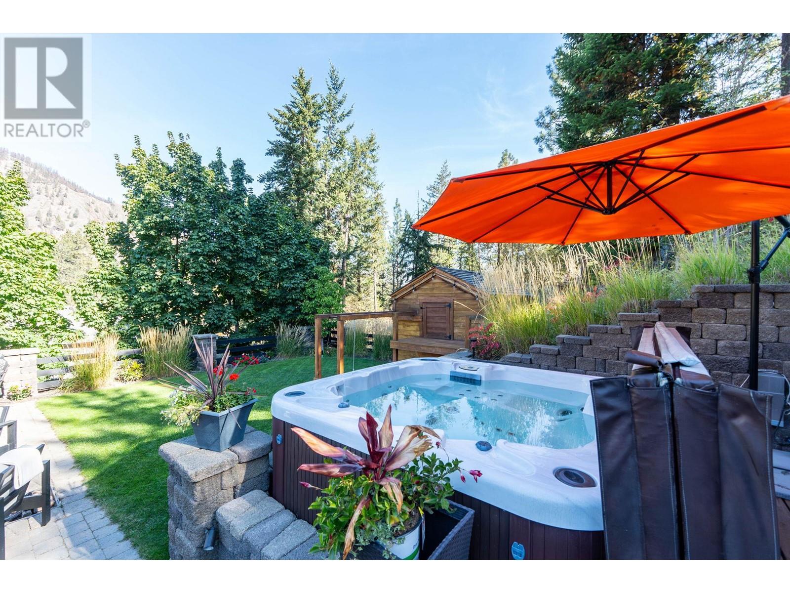  2492 Shannon View Drive, West Kelowna
