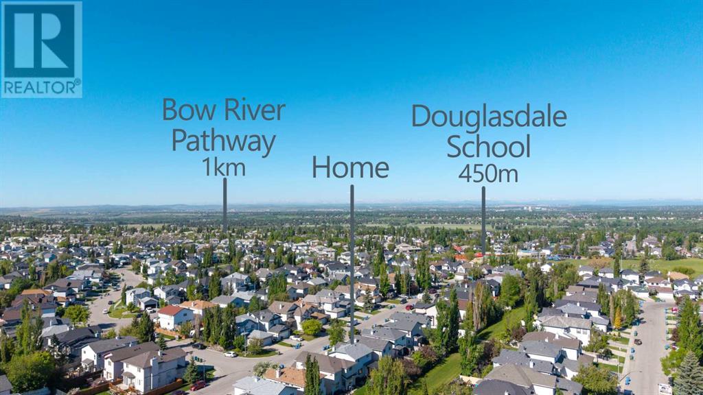 Single Family House for Sale in  Douglas Ridge Circle SE Douglasdale/Glen Calgary 