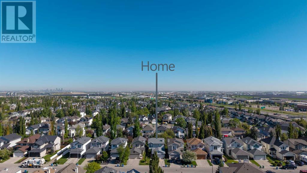 Single Family House for Sale in  Douglas Ridge Circle SE Douglasdale/Glen Calgary 
