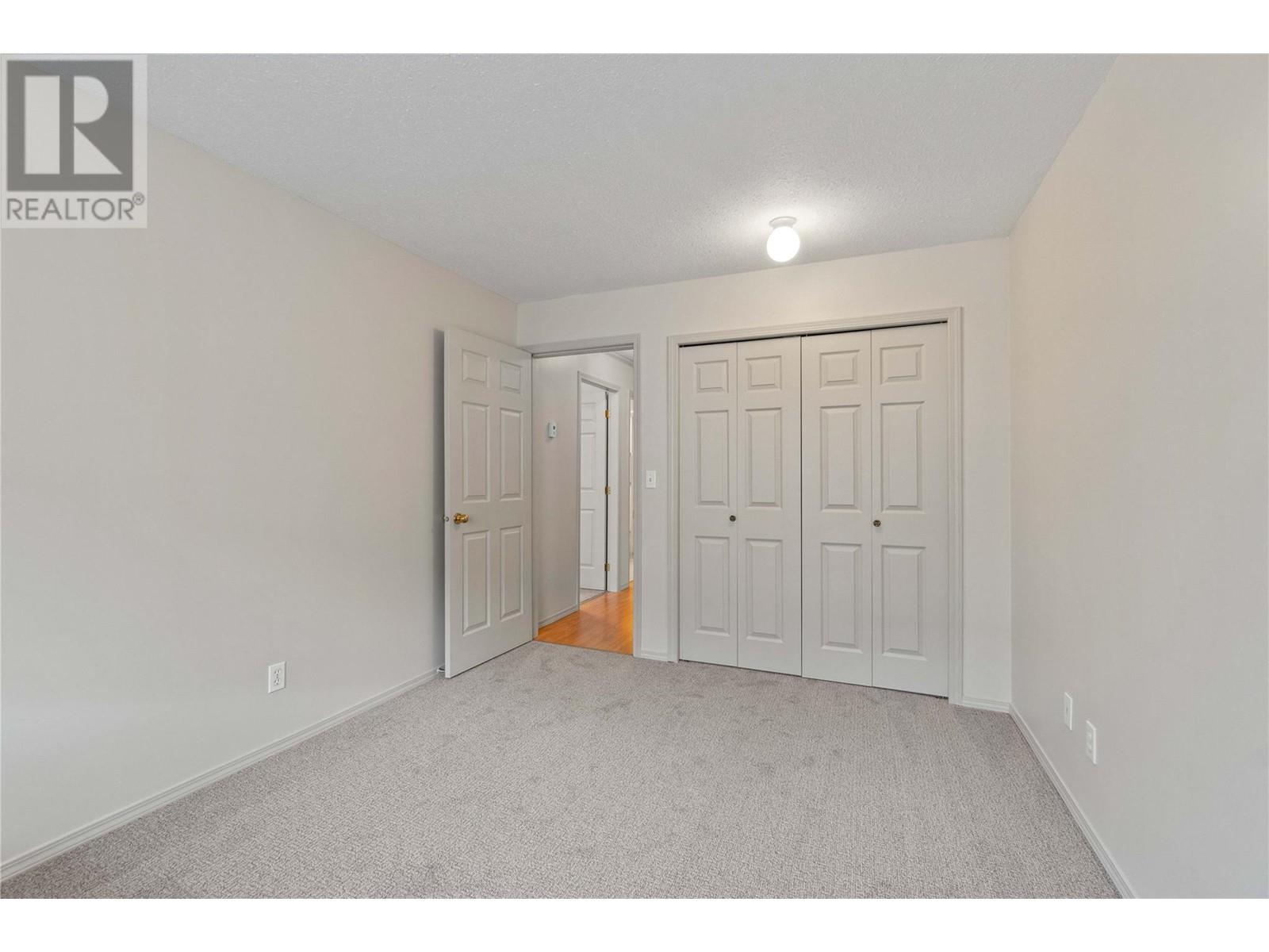 110 251 6 Street Southeast, Salmon Arm
