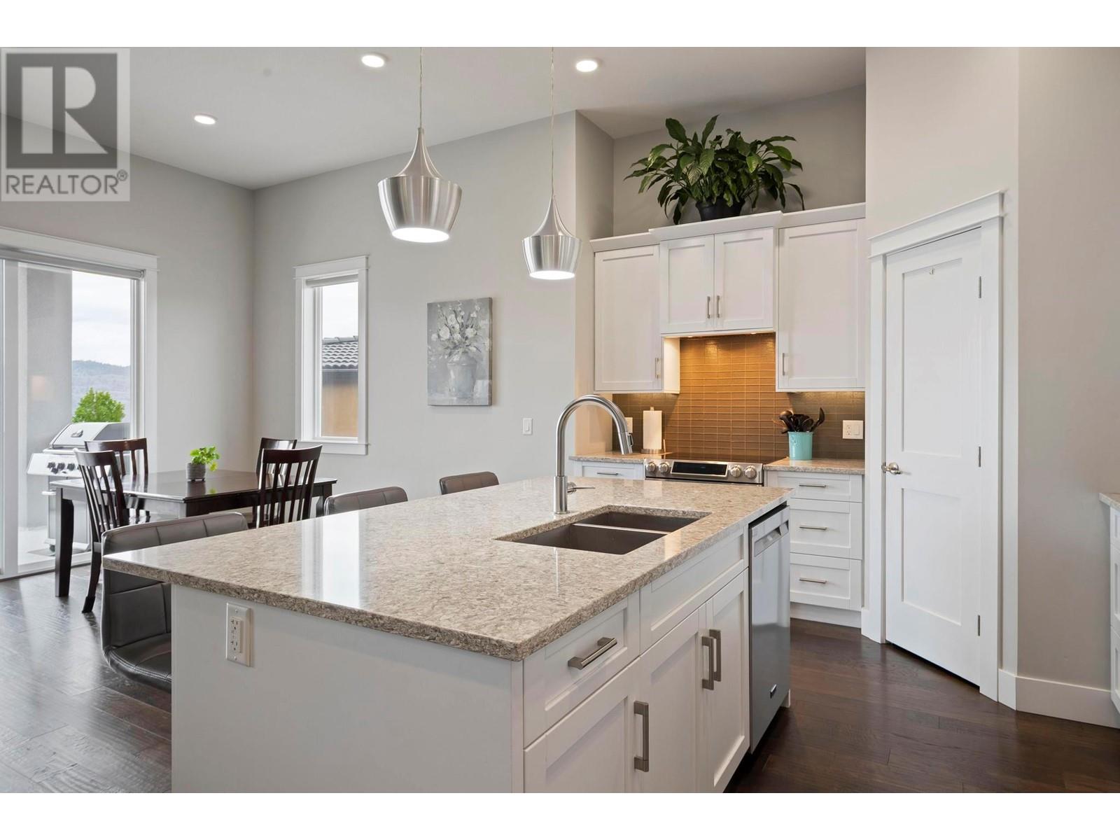  1706 Lake Vista Road, West Kelowna