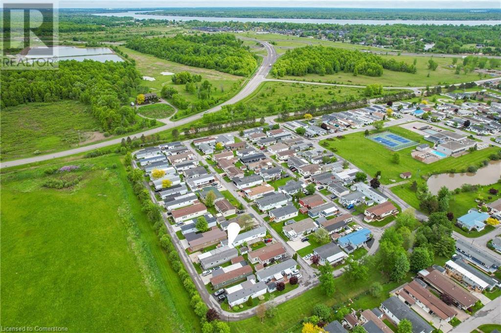 Photo 5 of 3033 Townline Road Unit 150, Stevensville ON