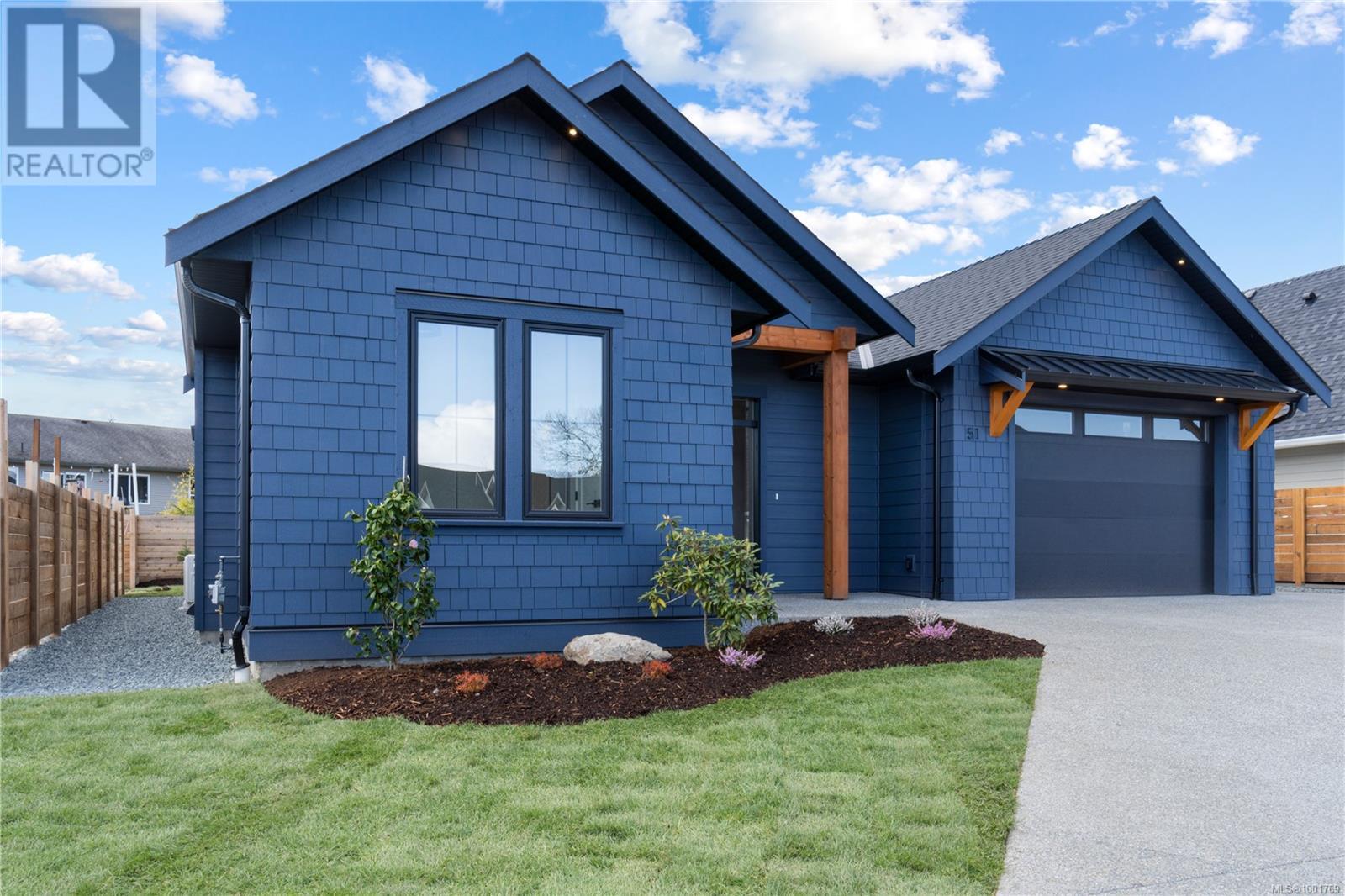 51 Sun West Pl, Parksville real estate listing 1001769