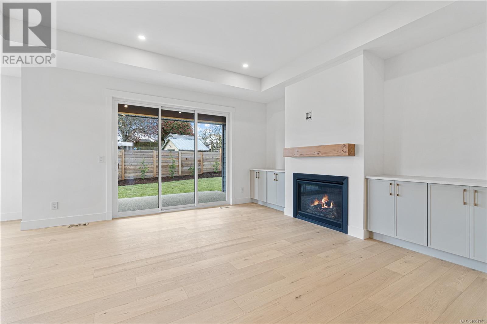 51 Sun West Pl, Parksville real estate listing 1001769