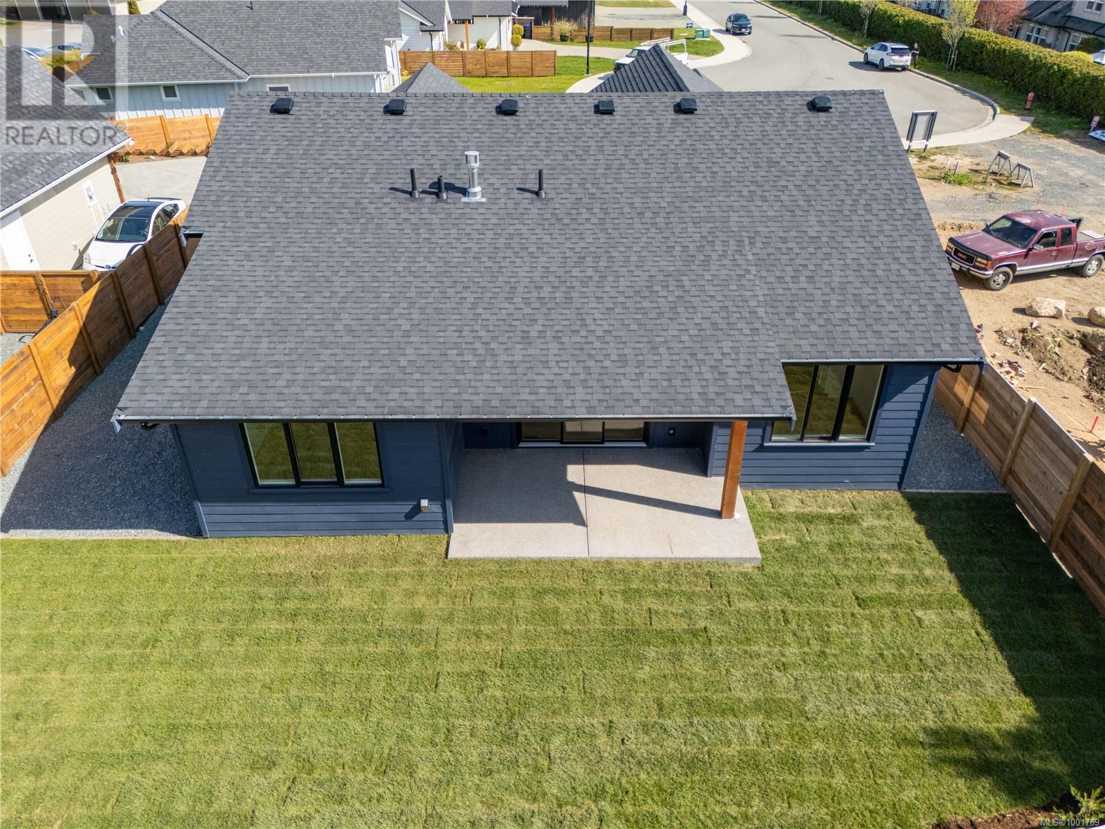 51 Sun West Pl, Parksville real estate listing 1001769