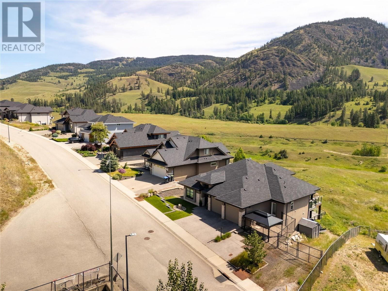  1154 Stockley Street, Kelowna