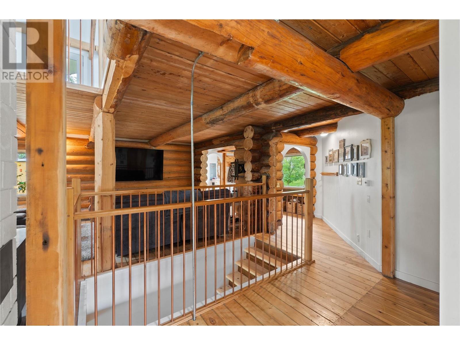 2921 PARADISE Road, Kamloops