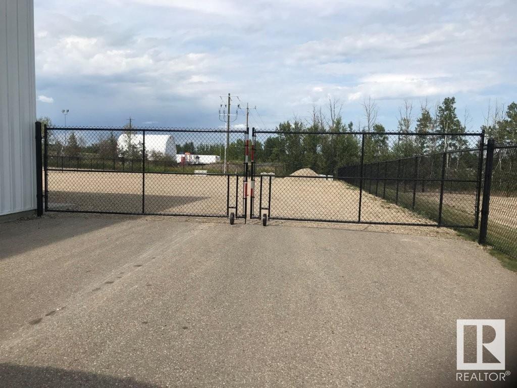 Photo 6 of B 20 6426 50 Av, Drayton Valley AB