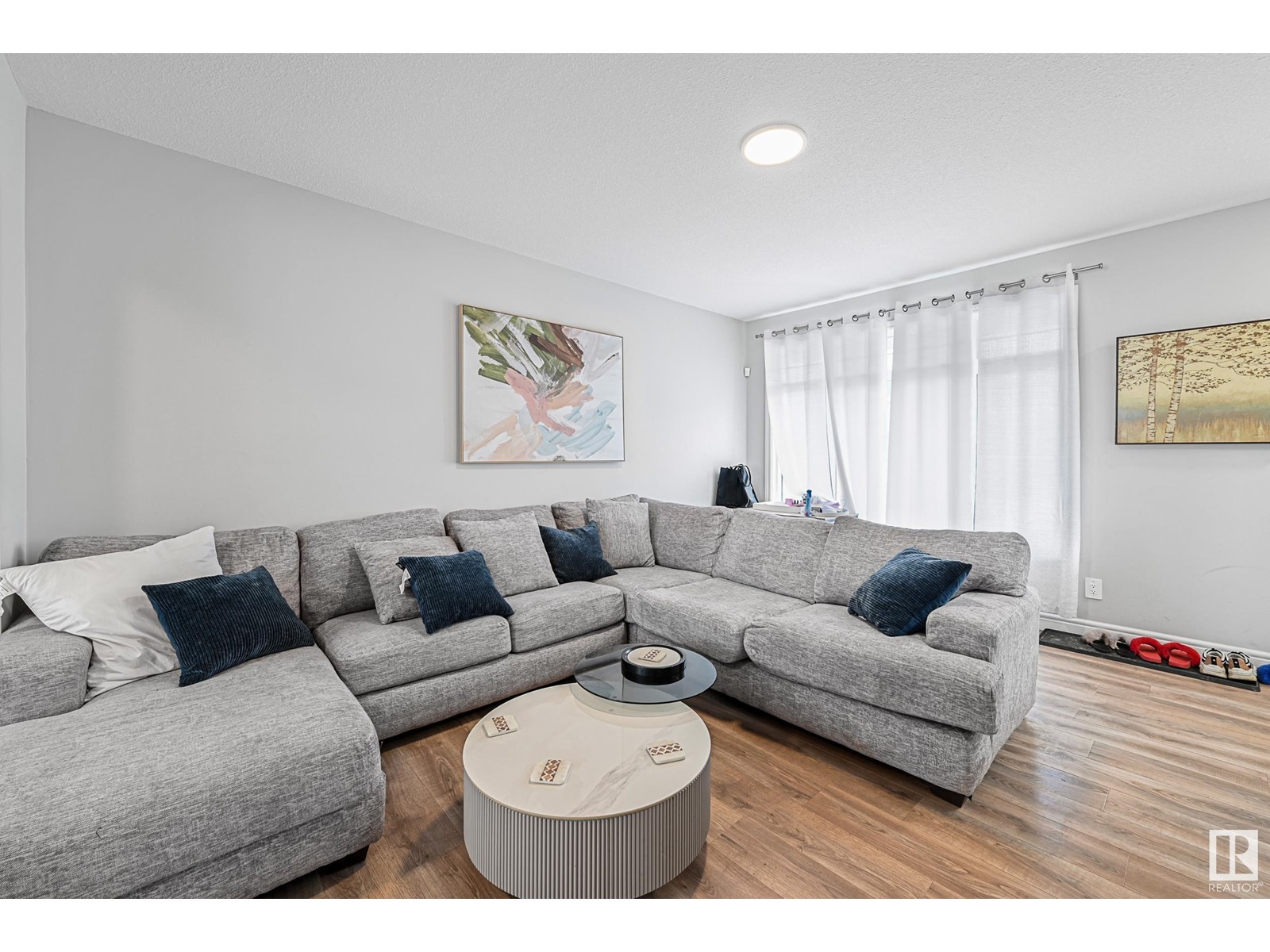 16703 30 AV SW, Edmonton