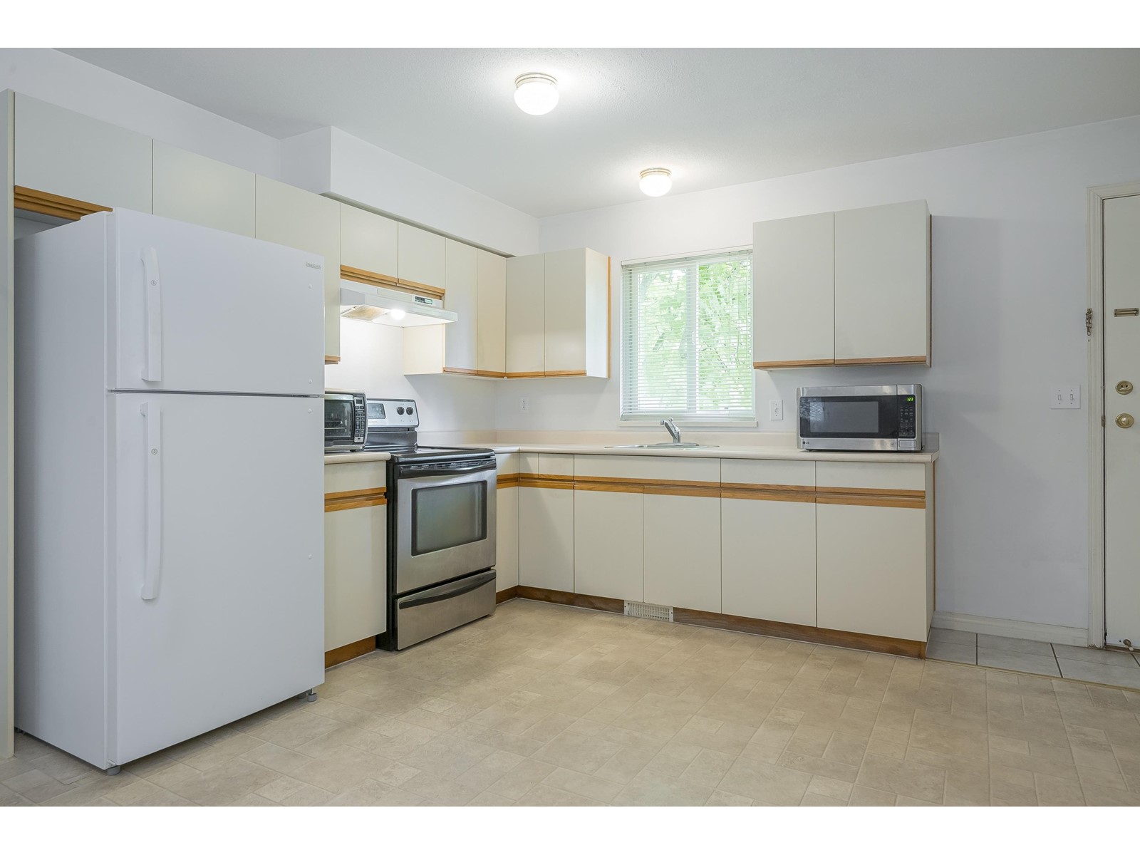Photo 26 of 2712 269 Street, Langley BC