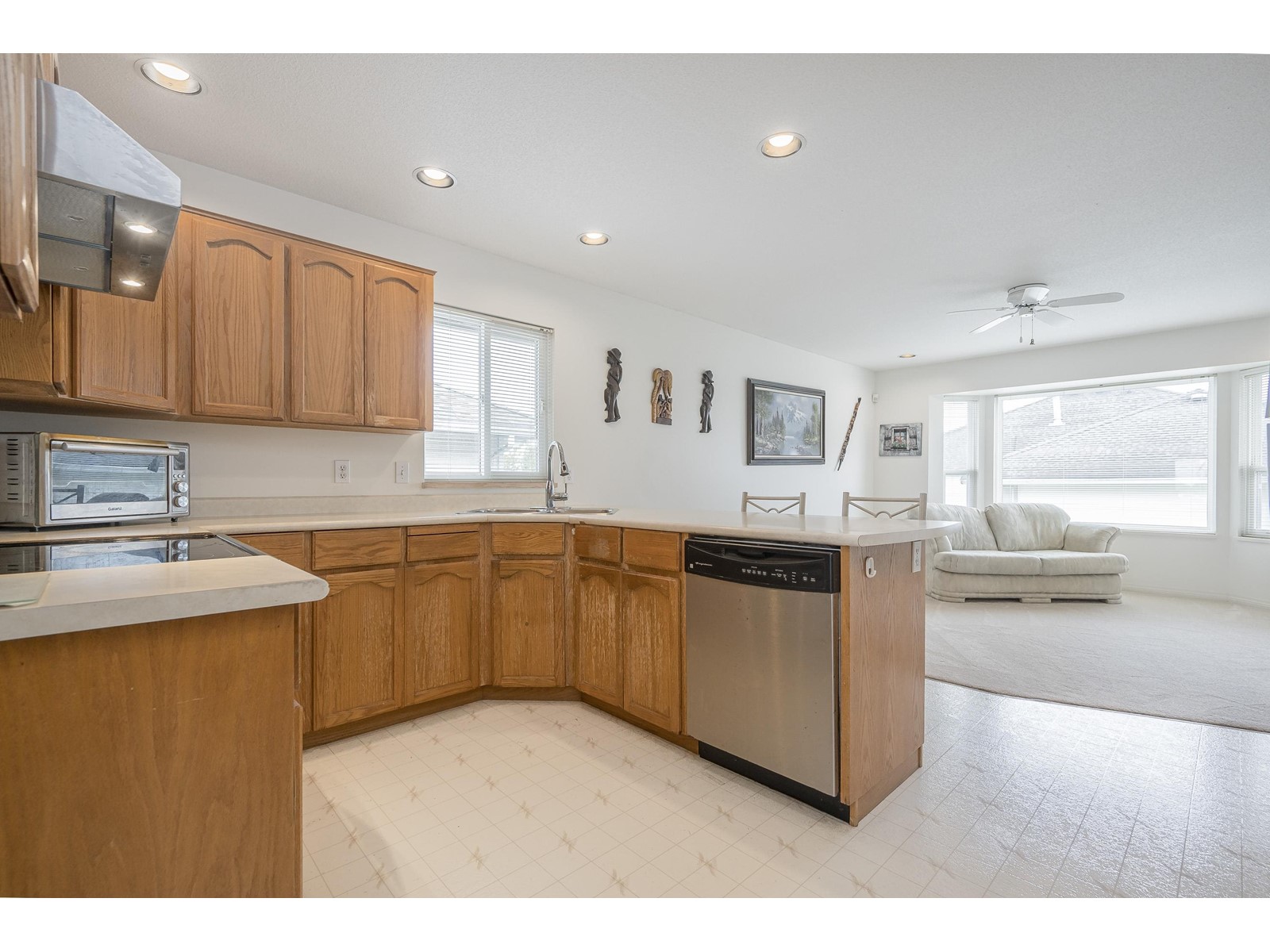 Photo 13 of 2712 269 Street, Langley BC