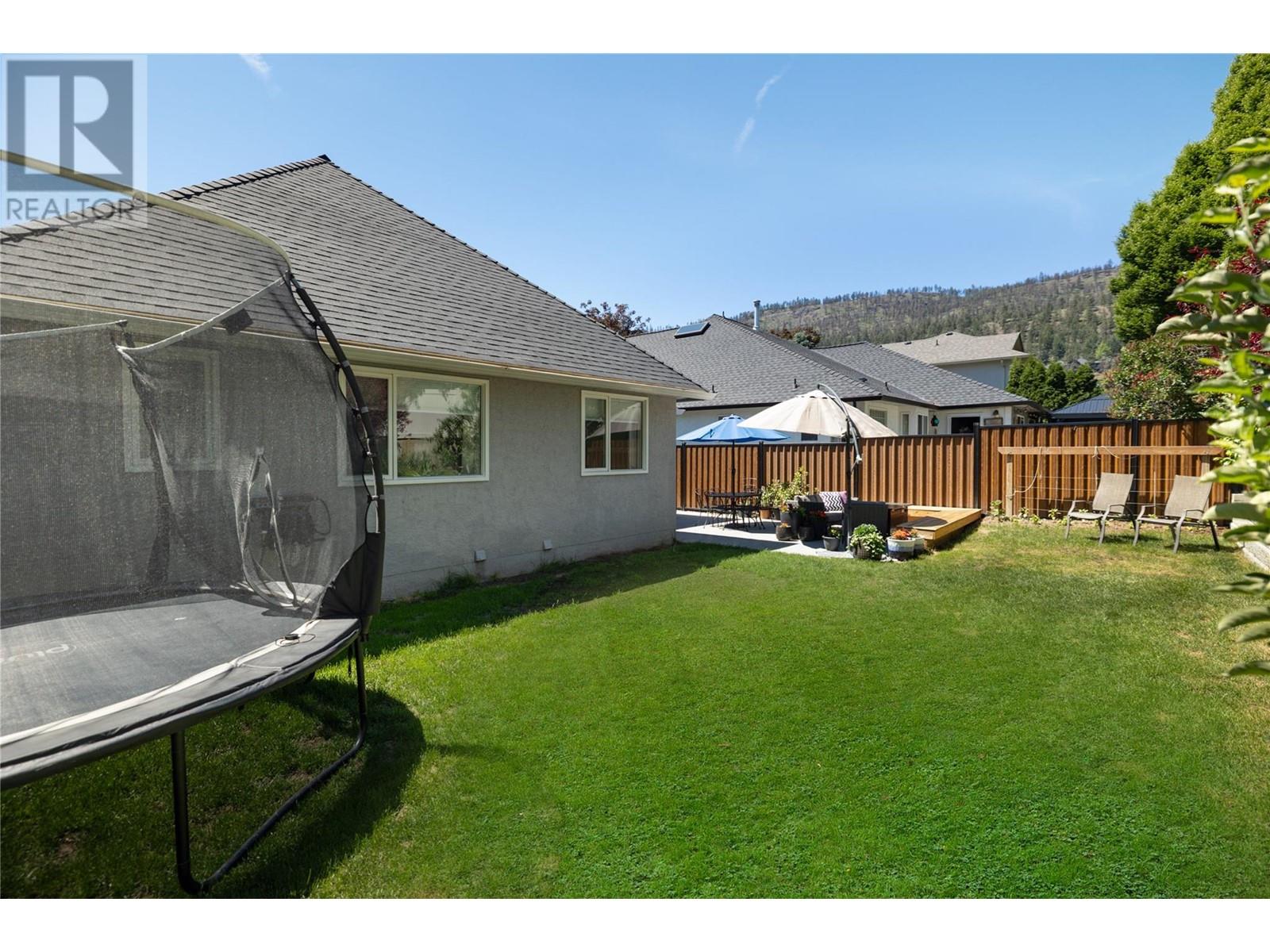  1864 Portland Place, Kelowna
