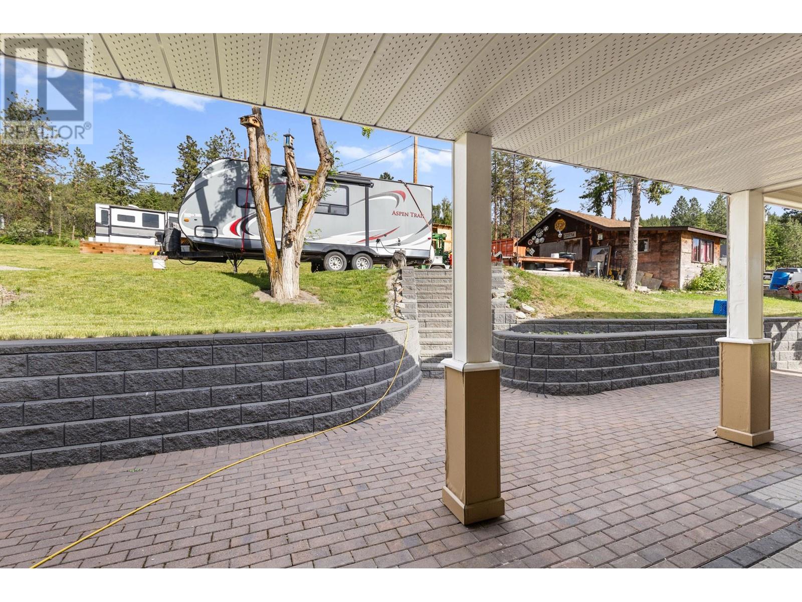  5574 Stubbs Road, Lake Country