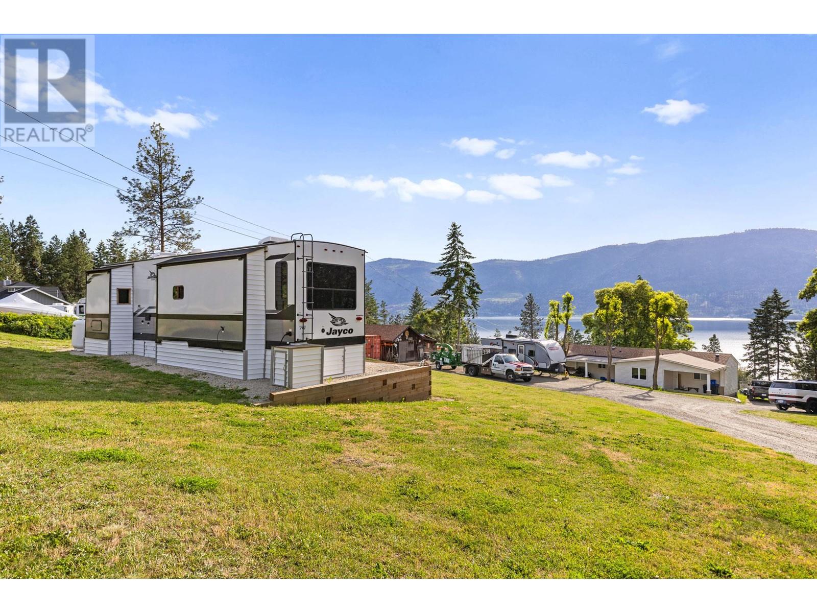  5574 Stubbs Road, Lake Country