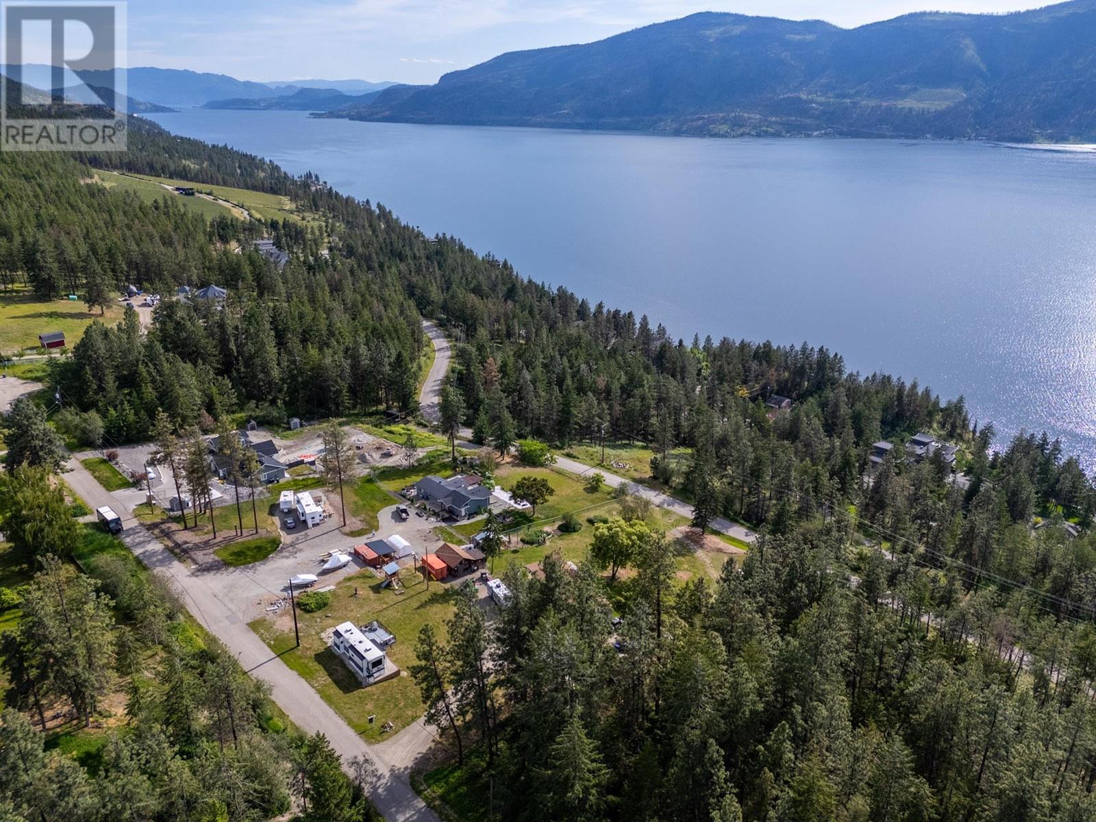  5574 Stubbs Road, Lake Country